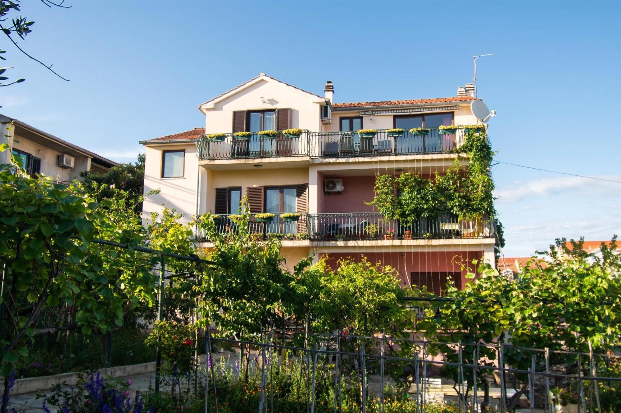 Apartments Green Garden Vodice Exteriér fotografie